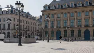 Ritz қонақүйінде туристің 370 миллион теңгелік сақинасы жоғалып, күтпеген жерден табылды