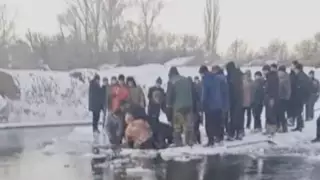 "Әрең тапты". Абай облысында өзендегі мұз опырылып, бес жасар бала суға батып кетті