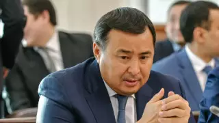 ҰКП бұрынғы басшысы Абылай Мырзахметов сотқа жеткізілді