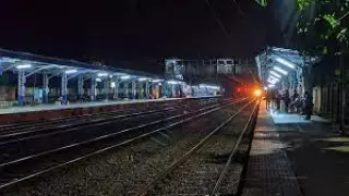 Пойызда туриске көмегін ұсынған теміржол қызметкері оны зорлап кеткен