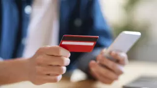 Қазақстанда мобильді аударымдарды тексеру мәселесі қайта қаралуы мүмкін