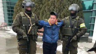 ҰҚК есірткіні жұтып, Қазақстанға кіргізбек болған екі шетелдікті ұстады