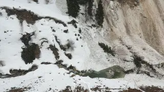 Алматы тауларында қар көшкіні жүрді: ТЖД трғындарға ескерту жасады