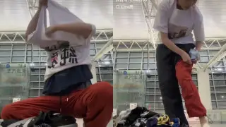 Турист жолжүгі үшін артық төлеуден қашып екі келі киімді үстіне киіп алған