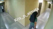 Алматыда ұрылар видеоға түсіп қалды
