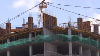 Астанада 34 жастағы құрылысшы жетінші қабаттан құлап кетті