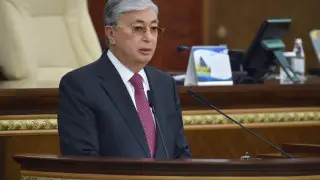Қазақстан халқына жолдау жасау: бұл неге Президенттің міндеті?