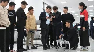 Цифрлық технологиялар саласында жаңа идеялар мен жобалар таныстырылды