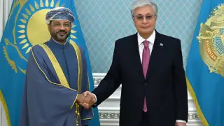 Тоқаев Оман сыртқы істер министрін қабылдады