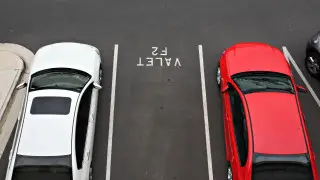 Автотұраққа 872 мың теңге: неге астаналық мұндай есепшот алуы мүмкін?