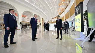Тоқаевқа Шымкентте бағдаршамды басқарудың жаңа жүйесі көрсетілді