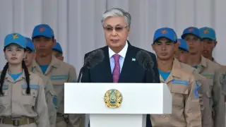 Тоқаев: Біз даңқты ерлерімізді ешқашан ұмытпаймыз