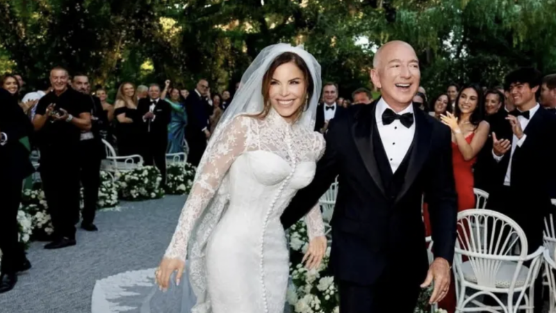 Лесби үйлену тойының суреттері