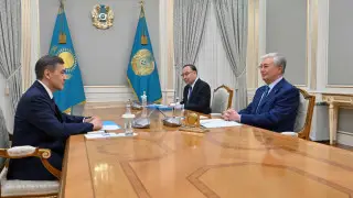 Тоқаев ШЫҰ бас хатшысы Нұрлан Ермекбаевты қабылдады