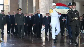 Тоқаев Мұстафа Кемал Ататүрік кесенесіне зиярат етті