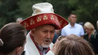 Өзін-өзі байлау BDSM фотосуреттері