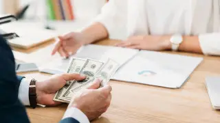 Доллар бағамы қайтадан 540 теңгеге жақындады