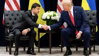 Зеленский Трамппен соғысты аяқтау мәселесі бойынша келіссөздер өткізетінін айтты