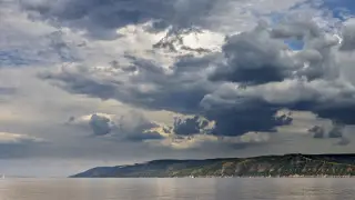 Жаңбыр және аптап: Астана мен Алматыда ауа райы қандай болады?