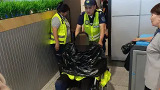 Әйнек сынығы, қан, қырылдаған дыбыс: Алматы әуежайындағы ТЖ туралы куәгер айтып берді