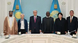 Тоқаев конституциялық сот төрелігінің халықаралық форумына қатысушылармен кездесті