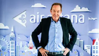 Питер Фостер Air Astana-дан кетеді
