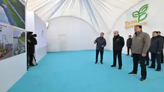 Тоқаев қатты тұрмыстық қалдықтарды қайта өңдейтін зауыттың құрылысын жеделдетуді тапсырды
