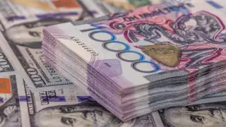 Ұлттық банк 50 мың доллардан асатын операциялар туралы деректі салық органдарына береді
