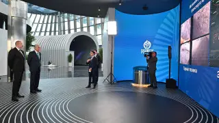 Тоқаев пен Әлиев Alem.AI орталығына барды