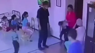 Гришаева Нонна қайтадан тырысты, бірақ порно қарызға алынды.