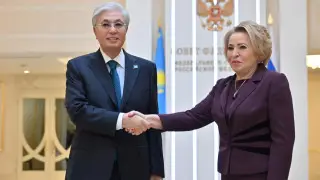 “Бұл сапар елдеріміз арасындағы қатынастарды жаңа деңгейге көтеру тұрғысынан тарихи маңызға ие“ - Тоқаев