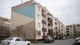 Алматыдағы көпқабатты үй тұрғындары алаңдаулы: әкімдік пікір білдірді