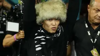 Асу Алмабаев UFC-дегі жеңісінен кейін мәлімдеме жасады