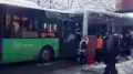 Алматыда автобус троллейбуспен соқтығысты