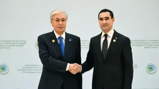 Тоқаев Ашхабадтағы халықаралық форумға қатысуға барды