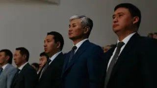 Аким области Ұлытау наградил шахтеров и обогатителей