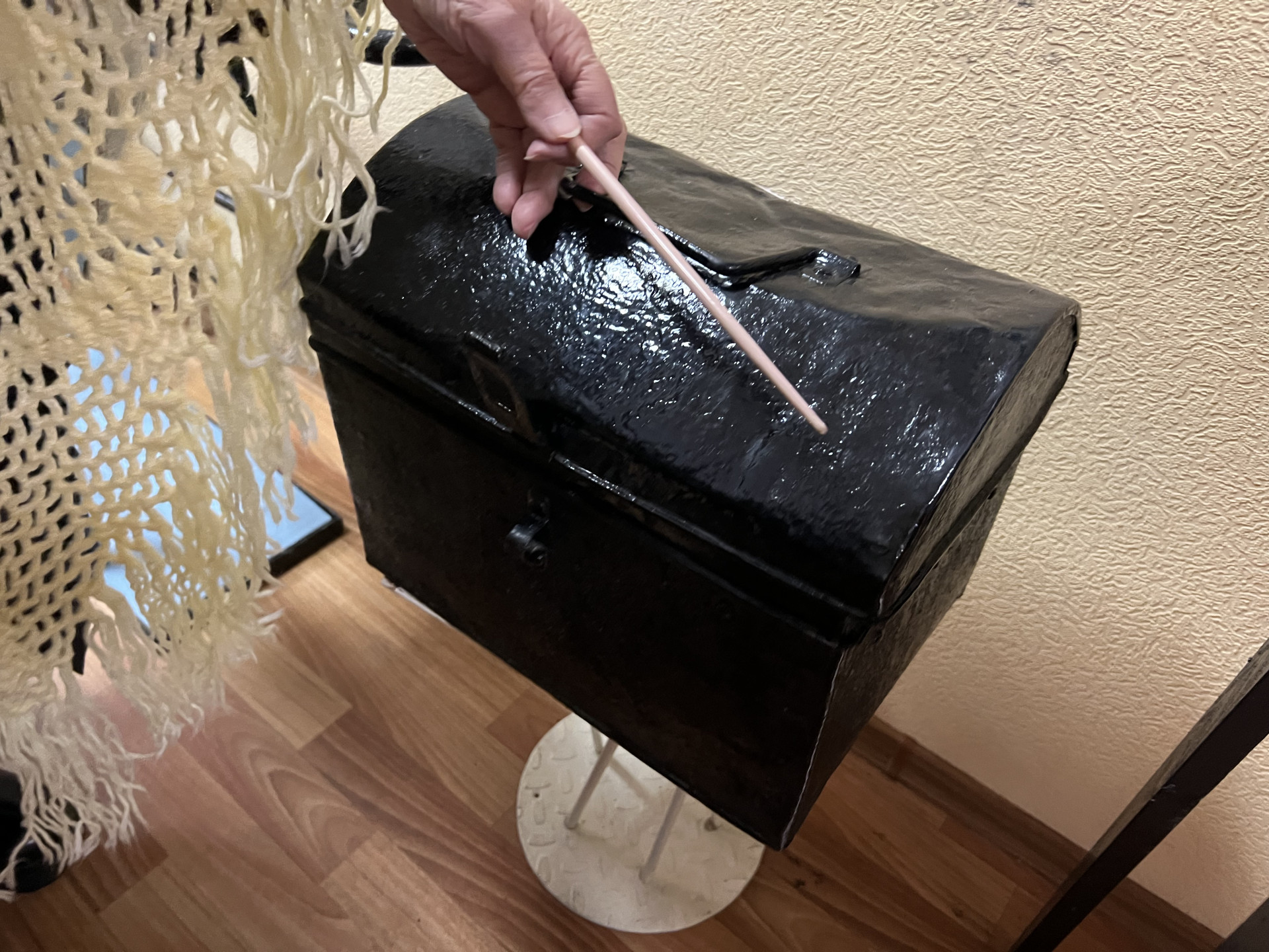 "Шарманка" машиниста, экспонат музея в Петропавловске. Фото: ©️ Tengrinews.kz / Елена Бережная&nbsp;