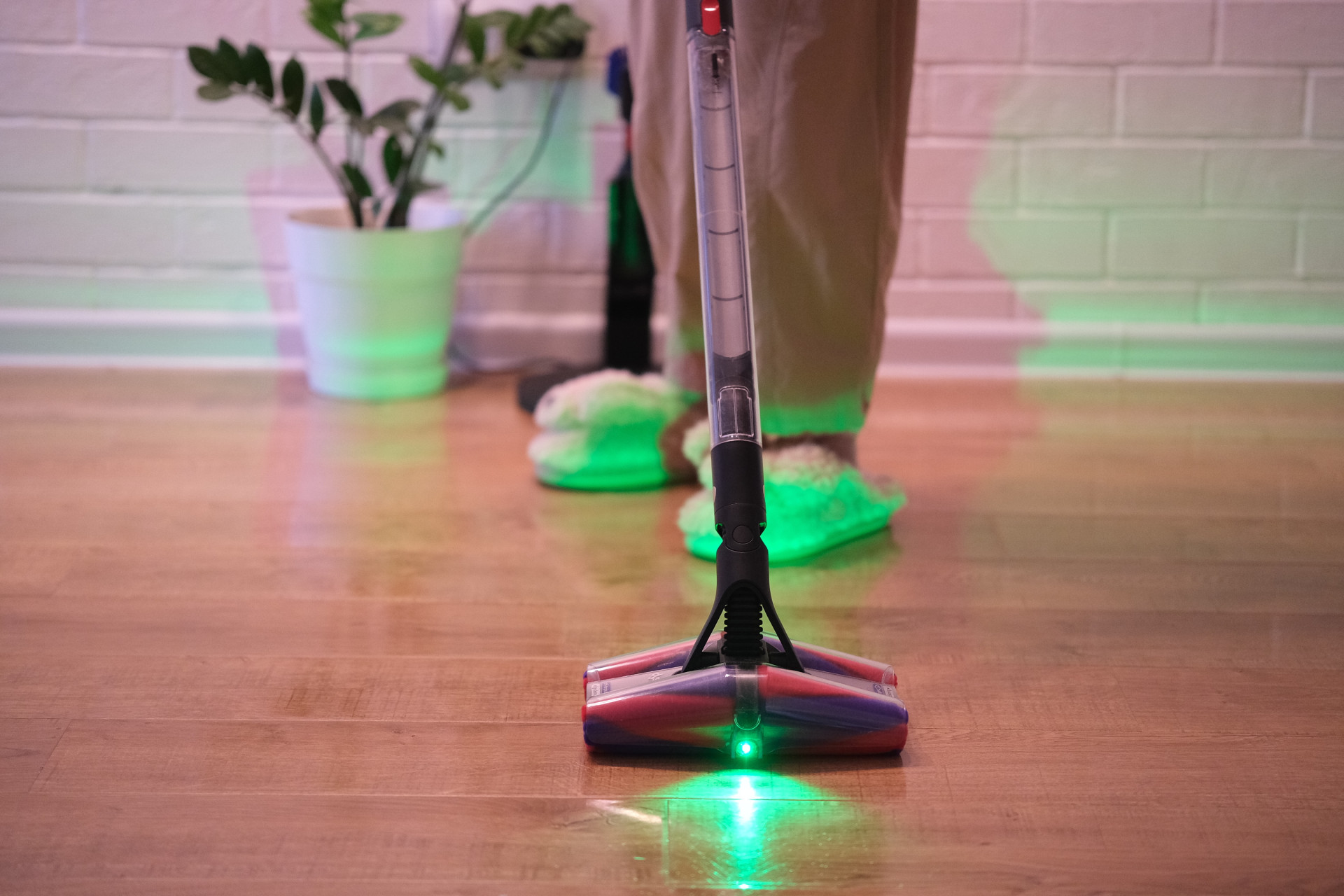 Тестирование пылесоса Дайсон PencilVac 