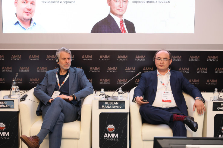 Руслан Манатаев, директор по развитию корпоративных продаж Beeline Business - Tengrinews.kz
