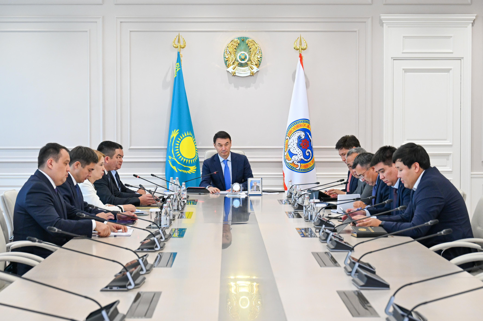 рабочее совещание в акимате Алматы - Tengrinews.kz