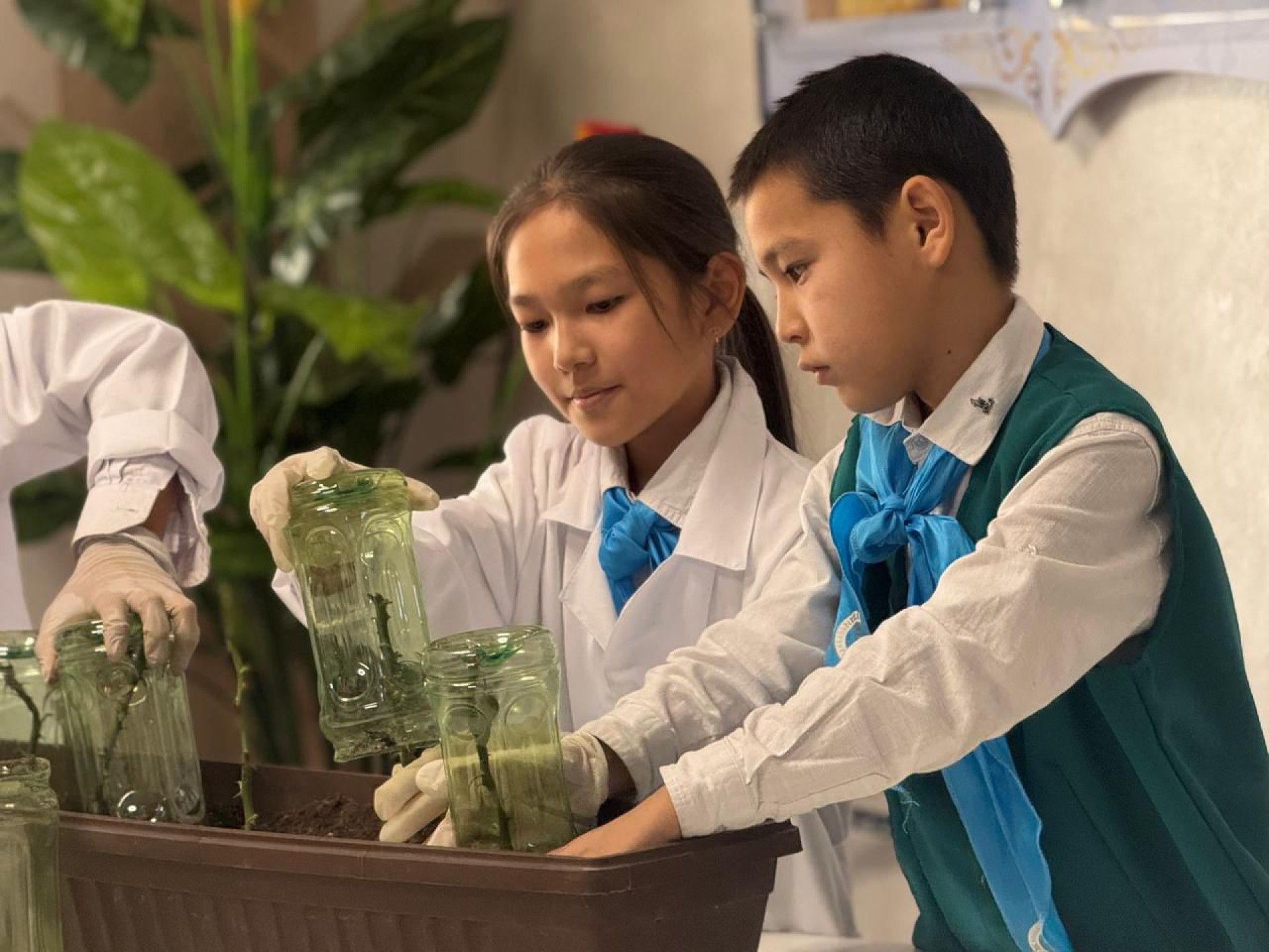 В Шымкенте провели общегородскую уборку, фото 4 - Tengrinews.kz