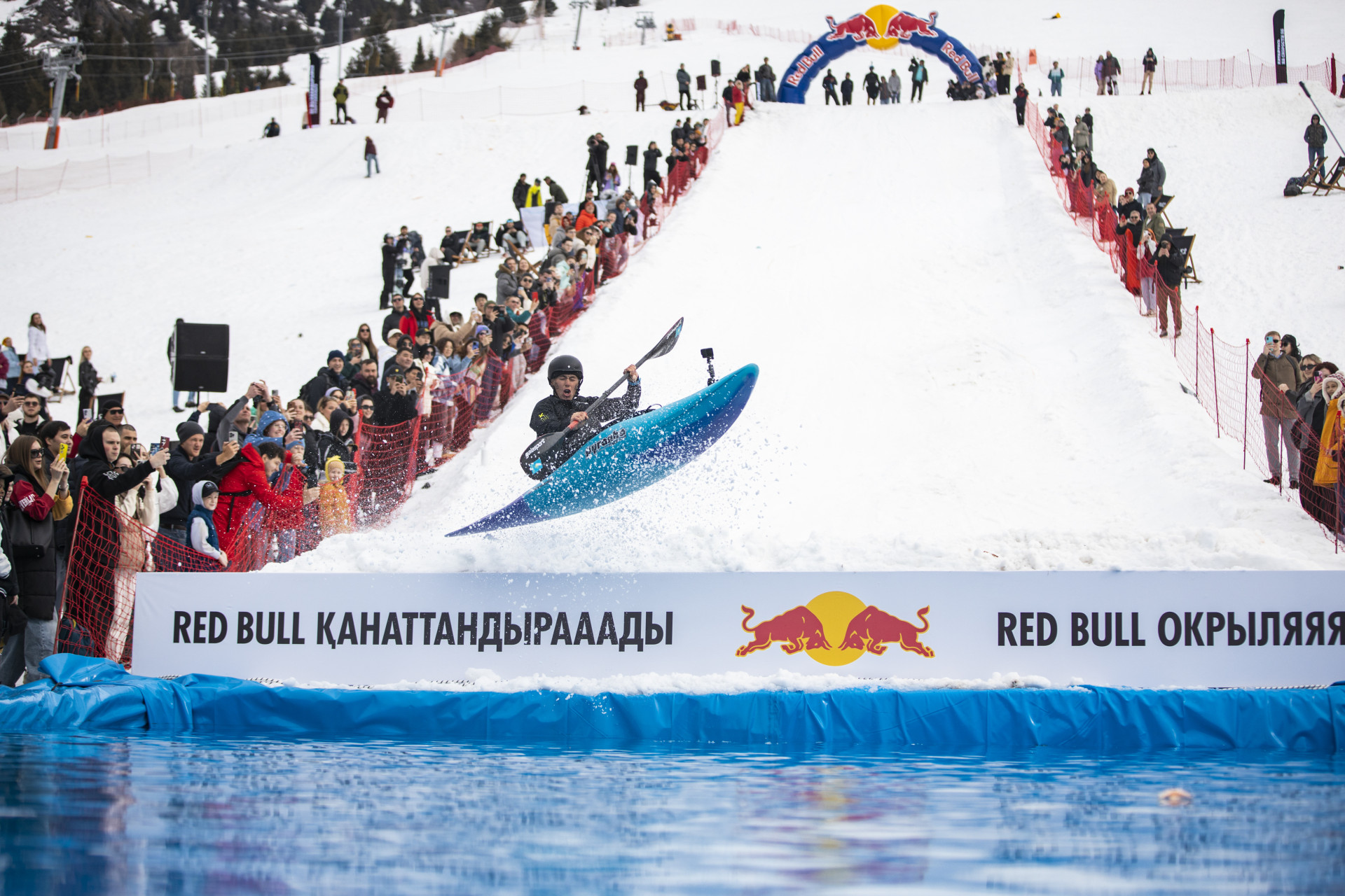 Red Bull Jump & Freeze 2026 вновь соберёт экстремалов на Шымбулаке - Tengrinews.kz