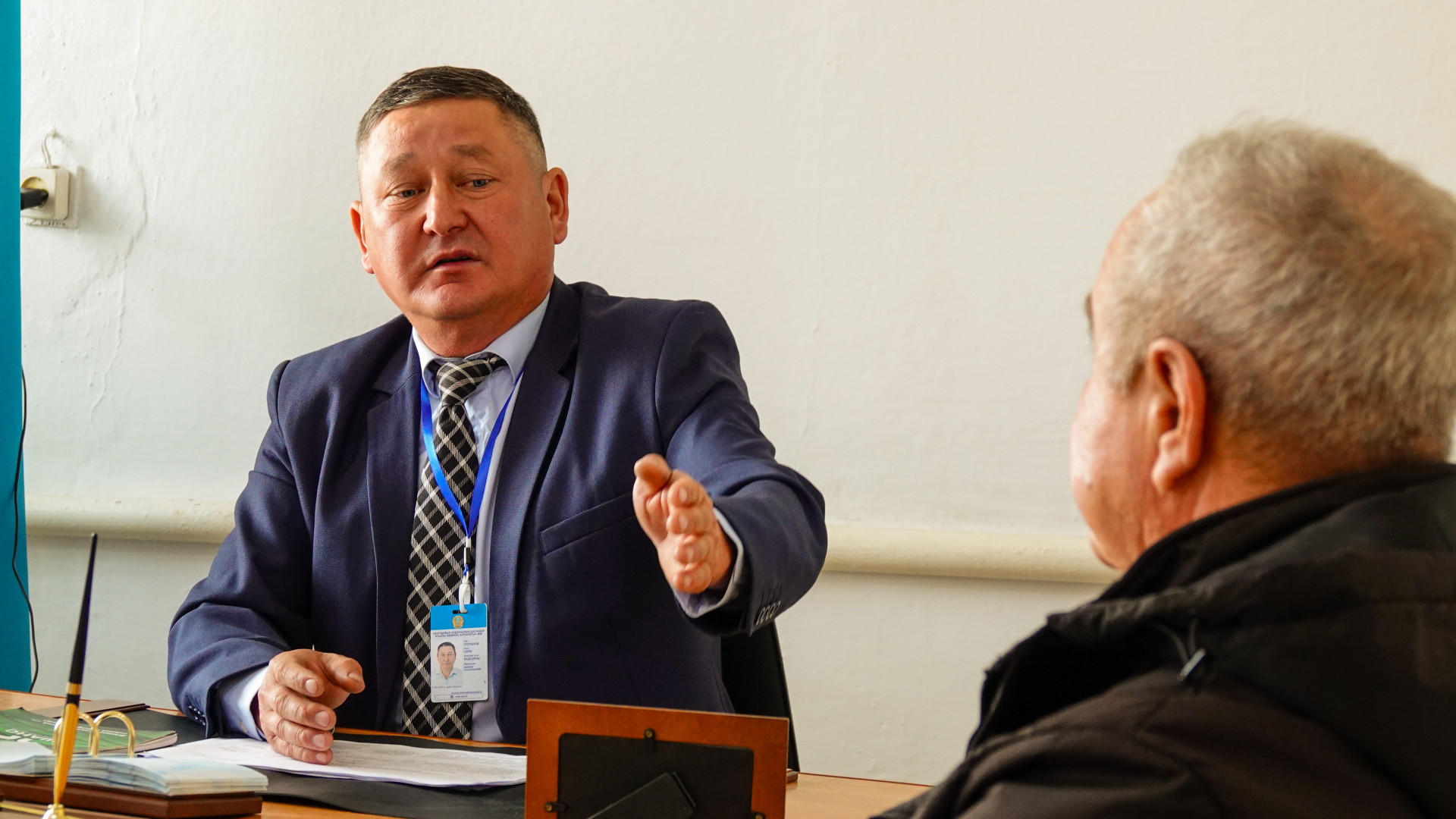 Серик Султанов