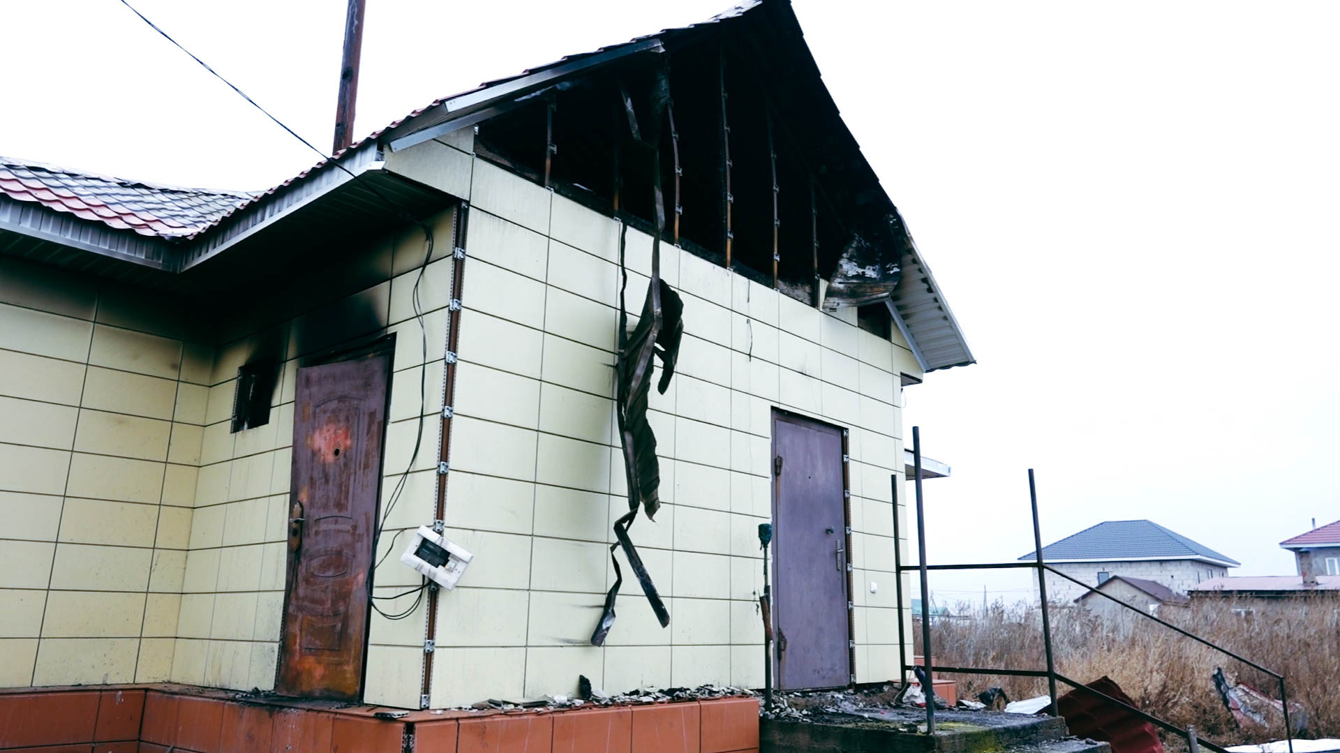 сгоревший дом в Коянды 20 ноября