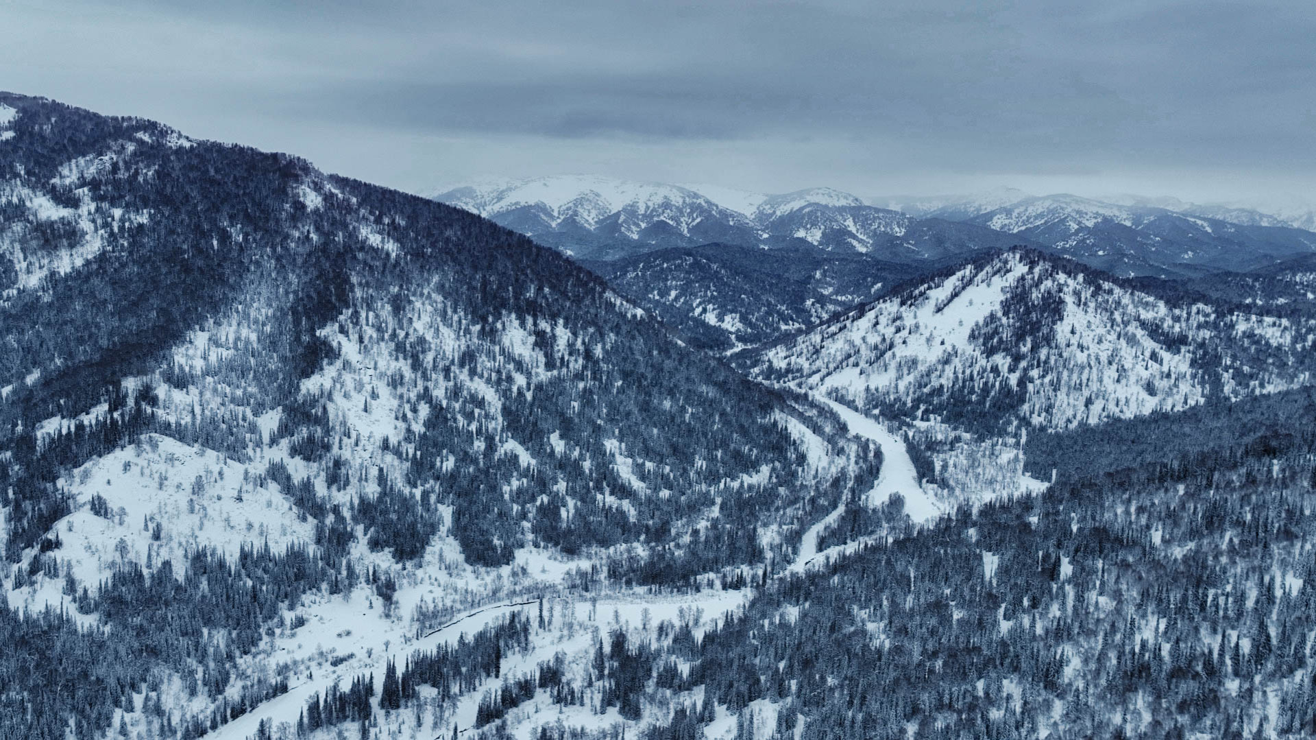 Горы, Восточно-Казахстанская область. Фото: ©️ Tengrinews.kz / Алимжан Аманжол