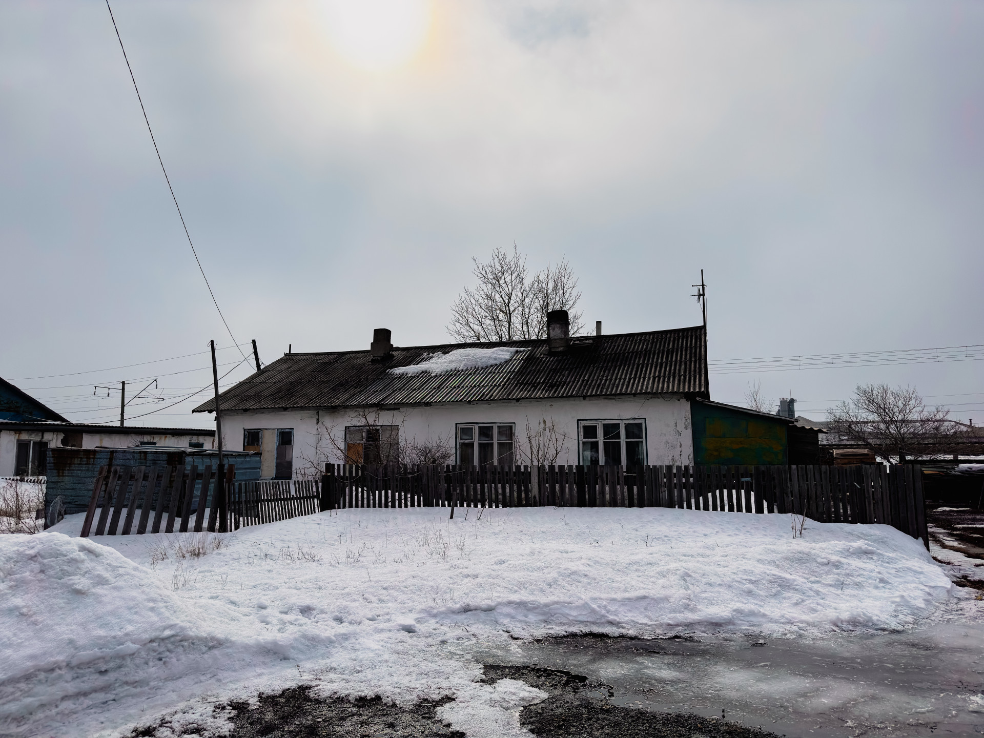 Один из домов в микрорайоне на 804-м километре