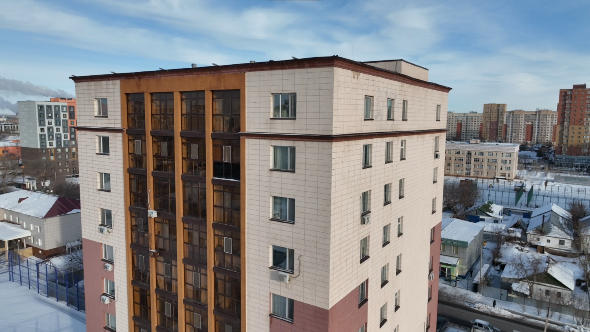 Техэтаж в ЖК "Жайлау" - вид снаружи