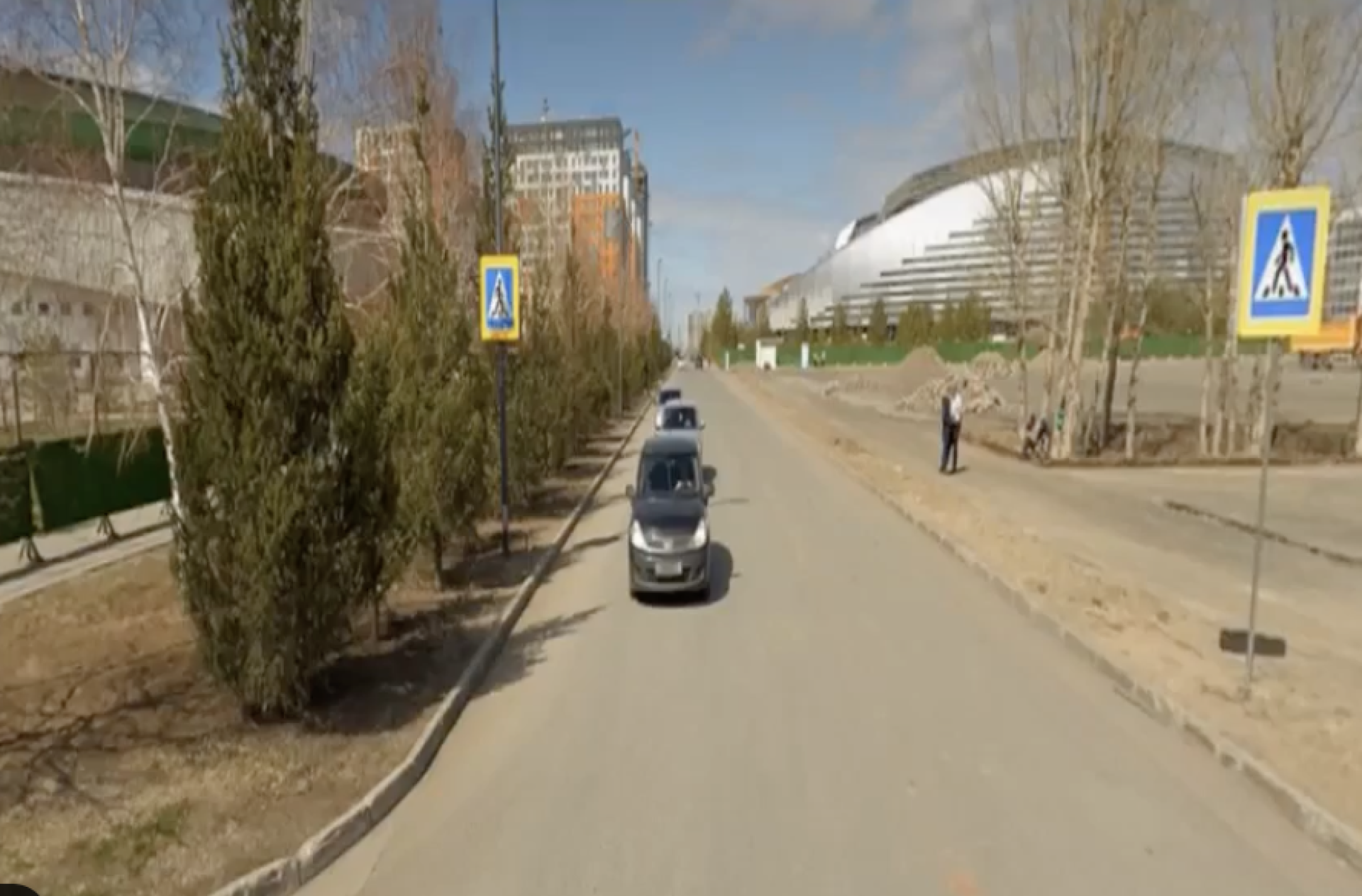 улица возле Астана-Арена