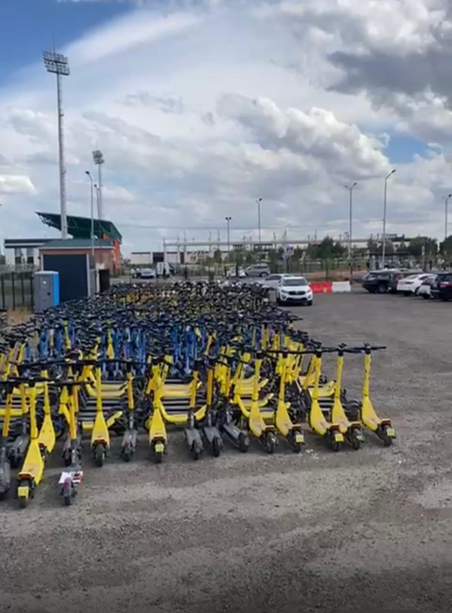 Электросамокаты на штрафстоянке Астаны