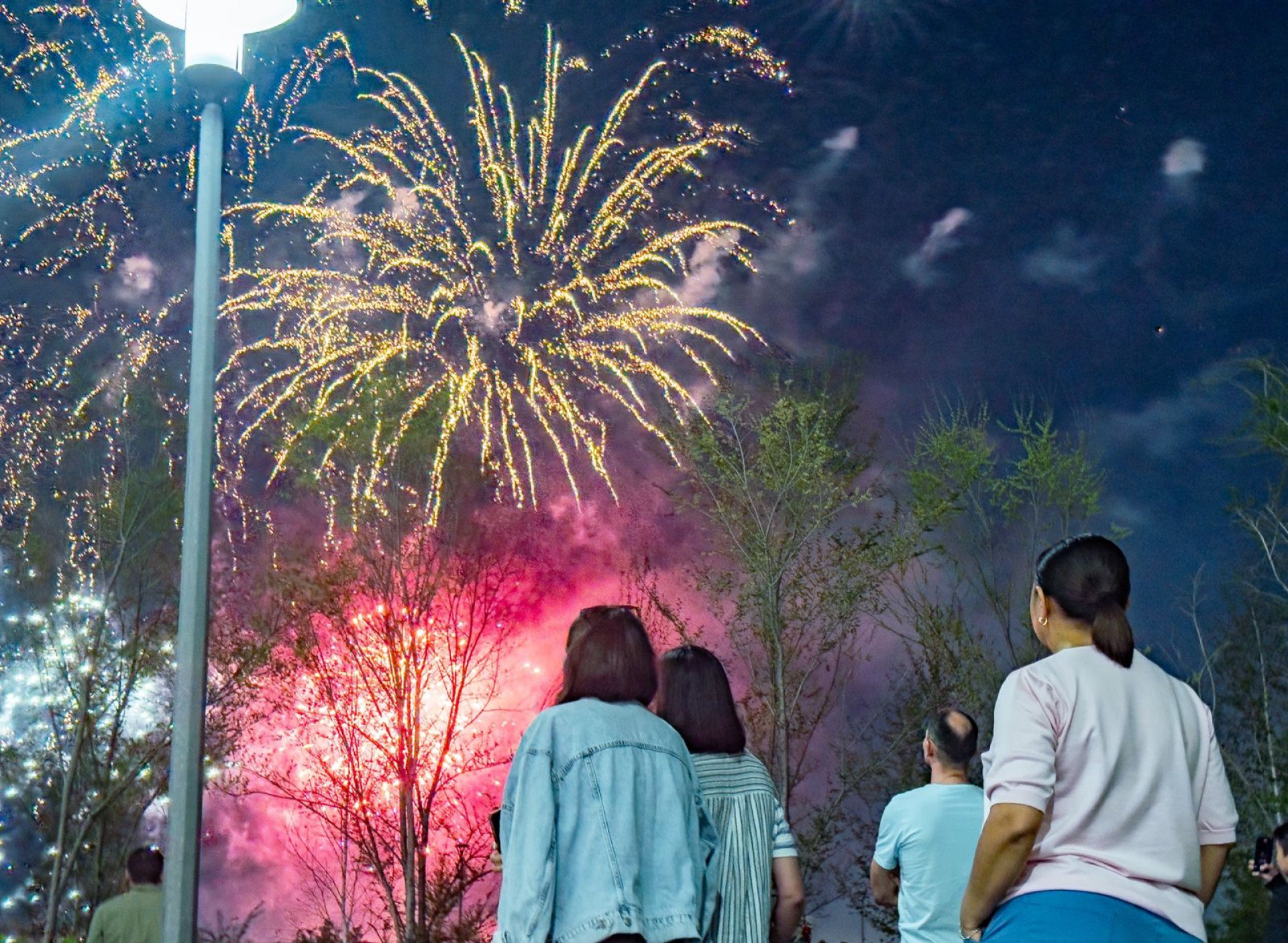 фейерверк в Астане